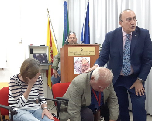 Immagine riferita a: Che cos' l'ipnosi:teorie e dimostrazioni pratiche